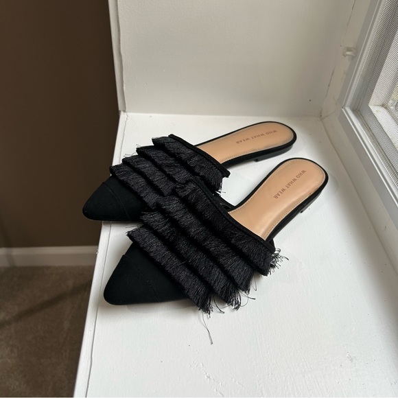 Fun Fringe Slides - Picture 2 of 3